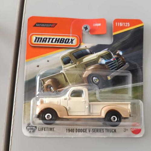 MATCHBOX  1940 DODGE V-SERIES TRUCK