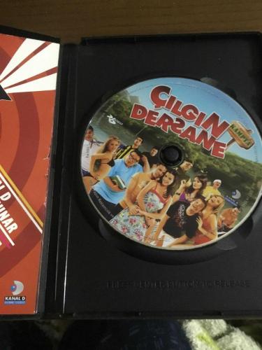 ÇILGIN DERSANE KAMPTA DVD