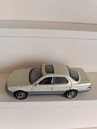 MATCHBOX  1994 LEXUS LS 400