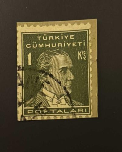 Türk Pulu - Turkish Stamp - Mektup Zarfından Kesilmiş / Postadan Geçmiş Pul Filateli - Damgalı - ATATÜRK TEMALI PUL, 1 KURUŞ - Türkiye Cumhuriyeti - NOSTALJİK DOĞUM GÜNÜ HEDİYESİ