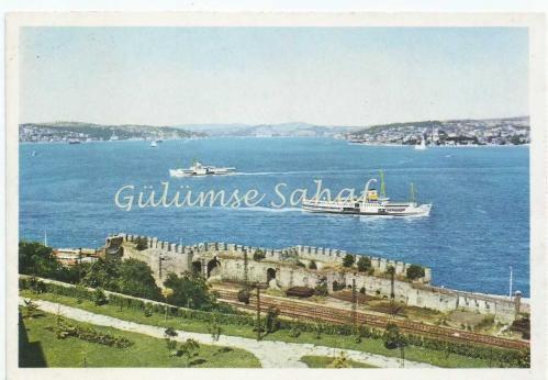 LOT.2 » İstanbul - Topkapı Sarayı Hazine Dairesi Terasından Marmara, Boğaz ve Denizcilik Bankası T.A.O. Şehir Hatları İnkilap ve Kanlıca Vapurları