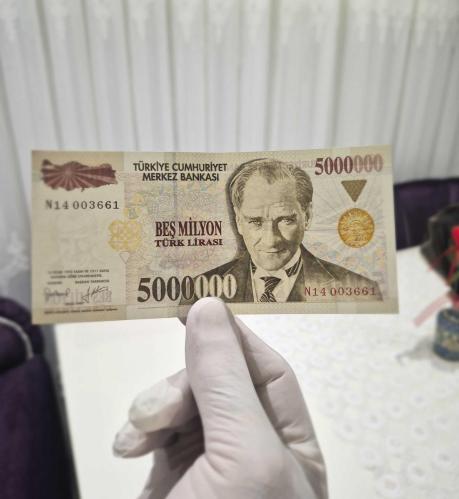 5000000 Türk Lirası 7 Emisyon  Beş Milyon  TL Çil Altı  Kondisyon