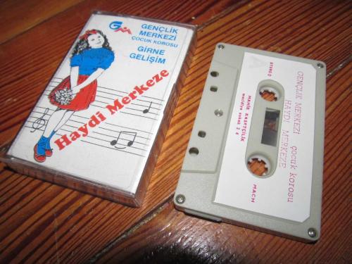 GENÇLİK MERKEZİ ÇOCUK KOROSU  HAYDİ MERKEZE    KASET