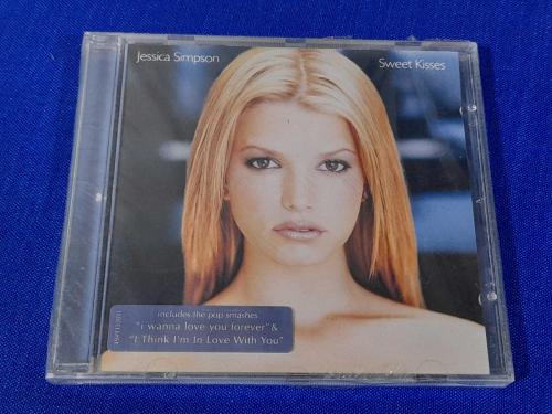 JESSICA SIMPSON SWEET KISSES  MÜZİK  CD ALBÜM  ( SIFIR )