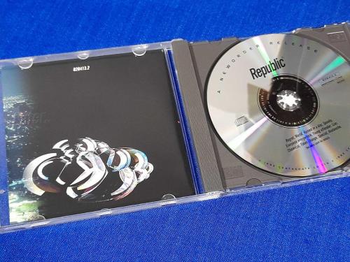 A NEW ORDER RELEASE REPUBLIC   MÜZİK  CD ALBÜM