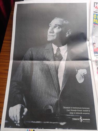 Hürriyet Gazetesi - Turkish Newspaper - 10 Kasım 2016 - Atatürk'e 78 yıllık Hasret - Mustafa Kemal Atatürk tam 78 yıl önce bugün aramızdan ayrıldı fotoğraf - Atatürk'ü anma törenleri Bu yıl Beştepe sarayında - Donald Trump ABD'nin 45. Başkanı oldu - Türkiye İş Bankası Atatürk anması tam sayfa Fotoğraflı - Atatürk'ü anarak yayınlıyorum yazan Ahmet Hakan - Migros atamızı saygı ve özlemle anıyoruz - İstanbul Barosu başkanlığı Atatürk fikrimizdesin - Işık okulları Atatürkü saygı ve minnetle anıyoruz - Atatürk'ün Konya ziyaret sırasındaki kız çocuğu öğretmen Sabiha Özar Fotoğrafı - Atatürk'ün Samsun'dan Amasya'ya gidişinde kullandığı 98 kilometrelik yol açık hava müzesi olacak - Atatürk'ün Havza'da kaldığı ev Fotoğrafı - Recep Tayyip Erdoğan Atatürk adını tarihe nakşettirmiş Kahraman asker büyük devlet adamı - Binali Yıldırım Atatürk'ün en büyük eseri bugün yüksek itibara sahip - Koç holding Atatürk anması tam sayfa  - Kurukahveci Mehmet Efendi Atatürk'ü saygıyla anıyoruz - 10 Kasım 1938
