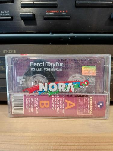 FERDİ TAYFUR MOR GÜLLER