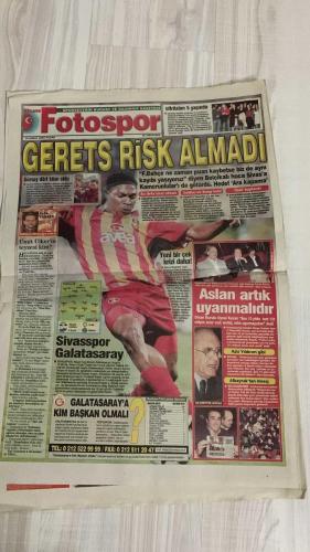 FOTOSPOR SPOR GAZETESİ - TURKISH NEWSPAPER - DOĞUM GÜNÜ HEDİYESİ  - EKSİKSİZ TAM TAKIM GAZETE -19 ŞUBAT 2006 PAZAR  ÖZLEM TEZCAN – NICOLAS ANELKA – MARCO AURELIO – ÜMİT ÖZAT – ERIK GERETS – ÖZHAN CANAYDIN – HAKAN ŞÜKÜR – HASAN ŞAŞ – NECATİ ATEŞ – ÜMİT KARAN – STJEPAN TOMAS – SASA ILIÇ – MONDRAGON – SONG – SAIDOU – SERGEN YALÇIN – TÜMER METİN – JUN – GÖKHAN GÜLEÇ – AHMED HASSAN – İBRAHİM ÜZÜLMEZ – TURGAY KIRAN – SELAHATTİN BEYAZIT – ADNAN POLAT – ONAL AYSAL – MUSTAFA SARIGÜL – ERGUN GÜRSOY – FARUK SÜREN – MEHMET CANSUN – ALİ DURÜST – CENGİZ ÖZYALÇIN – OSMAN GÜNERİ – DERYA ERKE – YAŞAR BÜYÜKANIT – İLHAN CAVCAV – NİHAT ÖZDEMİR  ÖZLEM TEZCAN İDDAA’NIN KRALİÇESİ – 190.94 VE 53.77 ORANLI KUPONLARI TUTTURDU – FENERBAHÇE ANKARASPOR’A 2-1 YENİLDİ, İLK MAĞLUBİYETİNİ ALDI – ANELKA KAFAYLA İLK GOLÜNÜ ATTI – MUSTAFA VE PETROUS ANKARASPOR’A GALİBİYETİ GETİRDİ – GALATASARAY SİVAS’TA EKSİK KADRO İLE SAHADA – GERETS: “BU DEFA KAZANALIM VE FENER’İ STRESE SOKALIM” – SAIDOU VE SONG DÖNDÜ – GAZİANTEPSPOR T
