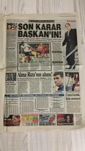 FOTOSPOR SPOR GAZETESİ - TURKISH NEWSPAPER - DOĞUM GÜNÜ HEDİYESİ  - EKSİKSİZ TAM TAKIM GAZETE 20 ŞUBAT 2006 PAZARTESİ  ÖZLEM TEZCAN – ENDAL AKDENİZ – MEHMET TORUN – NICOLAS ANELKA – MARCO AURELIO – ÜMİT ÖZAT – ERIK GERETS – ÖZHAN CANAYDIN – HAKAN ŞÜKÜR – HASAN ŞAŞ – NECATİ ATEŞ – ÜMİT KARAN – STJEPAN TOMAS – SASA ILIÇ – MONDRAGON – SONG – SAIDOU – SERGEN YALÇIN – TÜMER METİN – JUN – GÖKHAN GÜLEÇ – AHMED HASSAN – İBRAHİM ÜZÜLMEZ – TURGAY KIRAN – SELAHATTİN BEYAZIT – ADNAN POLAT – ONAL AYSAL – MUSTAFA SARIGÜL – ERGUN GÜRSOY – FARUK SÜREN – MEHMET CANSUN – ALİ DURÜST – CENGİZ ÖZYALÇIN – OSMAN GÜNERİ – NİHAT KAHVECİ – FATİH TEKKE – GÖKDENİZ KARADENİZ – JEFFERSON – LEE – TUĞRUL DEMİR – ATİLLA BİRLİK – CIHAN HASPOLATLI  ÖZLEM TEZCAN İDDAA’NIN KRALİÇESİ – 20 GÜNLÜK YARIŞMADA BİRİNCİ – ENDAL AKDENİZ İKİNCİ, MEHMET TORUN ÜÇÜNCÜ – TRABZONSPOR GAZİANTEPSPOR’U SZYMOWIAK VE DJOKAL’İN GOLLERİYLE 2-0 YENDİ – UEFA KUPASI İDDİASI DEVAM EDİYOR – FENERBAHÇE ANKARASPOR’A 2-1 MAĞLUP OLDU, İLK YENİLGİ – ANE