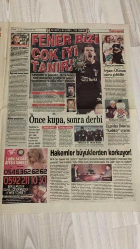 FOTOSPOR SPOR GAZETESİ - TURKISH NEWSPAPER - DOĞUM GÜNÜ HEDİYESİ  - EKSİKSİZ TAM TAKIM GAZETE - 21 ŞUBAT 2006 SALI  ÖZLEM TEZCAN – ENDAL AKDENİZ – MEHMET TORUN – NICOLAS ANELKA – MARCO AURELIO – ÜMİT ÖZAT – ERIK GERETS – ÖZHAN CANAYDIN – HAKAN ŞÜKÜR – HASAN ŞAŞ – NECATİ ATEŞ – ÜMİT KARAN – STJEPAN TOMAS – SASA ILIÇ – MONDRAGON – SONG – SAIDOU – SERGEN YALÇIN – TÜMER METİN – JUN – GÖKHAN GÜLEÇ – AHMED HASSAN – İBRAHİM ÜZÜLMEZ – TURGAY KIRAN – SELAHATTİN BEYAZIT – ADNAN POLAT – ONAL AYSAL – MUSTAFA SARIGÜL – ERGUN GÜRSOY – FARUK SÜREN – MEHMET CANSUN – ALİ DURÜST – CENGİZ ÖZYALÇIN – OSMAN GÜNERİ – NİHAT ÖZDEMİR – FİKRET ORMAN – SÜLEYMAN SEBA – MUSTAFA KOÇ – ALİ KOÇ – AZİZ YILDIRIM – JOSE KLEBERSON – LUIS FELIPE VIEIRA – GEOVANNI MAURICO – HALUK ULUSOY – RECEP TAYYİP ERDOĞAN – MEHMET ALİ ŞAHİN  REKORTMEN İDDAACILAR: ÖZLEM TEZCAN 190.94 ORANLA BİRİNCİ, ENDAL AKDENİZ İKİNCİ, MEHMET TORUN ÜÇÜNCÜ – TRABZONSPOR GAZİANTEPSPOR’U SZYMOWIAK VE DJOKAL’İN GOLLERİYLE 2-0 YENDİ – FENERBAHÇE ANKARASPOR