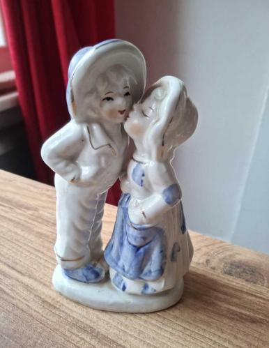 Vintage ikili öpüşen çift biblo
