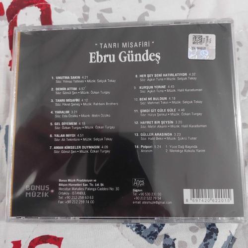 Ebru gündeş tanrı misafiri  cd