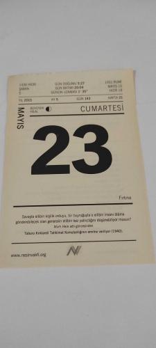 23 Mayıs 2015-Orijinal Takvim Yaprağı-Doğum Günü-Söz,Nişan,Nikâh,Düğün ve Önemli Günler Hediyesi-Nesin Vakfı Takvimi-Taburu Kırklareli Tahkimat Komutanlığının emrine veirliyor(1940).-Bendeniz Mahvoldum-Aziz Nesin'in Gözüne Gözlük adlı kitabından.