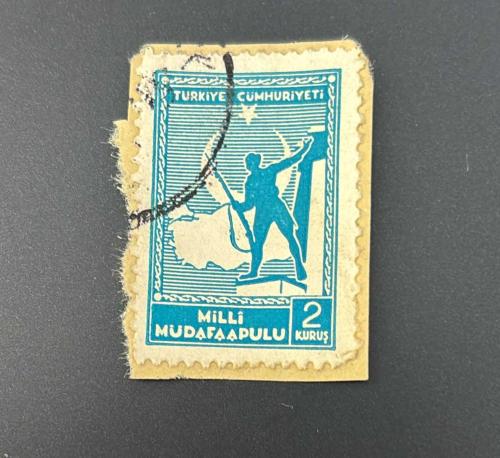 Türk Pulu - Turkish Stamp - Mektup Zarfından Kesilmiş / Postadan Geçmiş Pul Filateli - DAMGALI - MİLLİ MÜDAFAA TEMALI PUL,  2 KURUŞ - Türkiye Cumhuriyeti - NOSTALJİK DOĞUM GÜNÜ HEDİYESİ