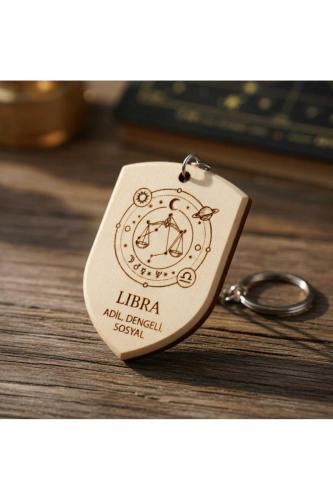 Terazi Libra Burcu Ahşap Anahtarlık Takımyıldızı İsim Yazılabilir