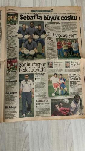 FOTOMAÇ SPOR GAZETESİ - TURKISH NEWSPAPER - DOĞUM GÜNÜ HEDİYESİ  - EKSİKSİZ TAM TAKIM GAZETE -3 AĞUSTOS 2001 CUMA  ALENITCHEV - JARDEL - DİNÇTÜRK - MUSTAFA DENİZLİ - EWAN CHESTER - RECEP - ERSEN MARTİN - CEYHUN - OKTAY DERELİOĞLU - HAKAN BAYRAKTAR - ÜMİT KARAN - HASAN ŞAŞ - ARİF - SERKAN - SUAT - MONDRAGON - KEREM - HÜSEYİN - ŞENES ERZİK - HALUK ULUSOY - HİLMİ OK - JOSEF MARKO - TAYFUN BAYINDIR - İPEK ŞENOĞLU - ELENA YARSKA - FEHMİ ÖZGÜLER - GÖKMEN ÖZDEMİR - EMRAH KAYALIOĞLU - LEVENT TUZEMEN  G.SARAY’A ŞOK - JARDEL DÖNECEK - FENER ALARM VERDİ - TRABZONSPOR DOĞRU YOLDA - OKTAY İLK KEZ - BAYRAKTAR İMZAYI ATTI - MİLLİLER 2’DE 2 YAPTI - HAKEMLERDE DEV FARK - ÜÇ KURUL BİR ARADA - PROTOKOL TRİBÜNÜNE YASAK - YARDIMCINIZA HAVA BASMAYIN - İPEK VE ELENA YARI FİNALDE - SAHİLDE SON SMAÇ - HALTERCİLERE AHLAKİ ZİYARET - GÖRME ENGELLİLER ALMANYA’DA  GALATASARAY - FENERBAHÇE - BEŞİKTAŞ - GAZİANTEPSPOR - VLLAZNIA - LEVSKİ SOFYA - BRANN BERGEN - GLASGOW RANGERS - MARIBOR - GÖZTEPE - BOSNA-HERSEK - UKRAY