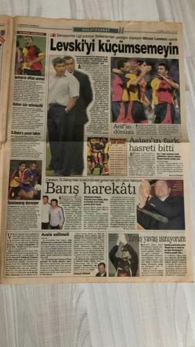 FOTOMAÇ SPOR GAZETESİ - TURKISH NEWSPAPER - DOĞUM GÜNÜ HEDİYESİ  - EKSİKSİZ TAM TAKIM GAZETE -3 AĞUSTOS 2001 CUMA  ALENITCHEV - JARDEL - DİNÇTÜRK - MUSTAFA DENİZLİ - EWAN CHESTER - RECEP - ERSEN MARTİN - CEYHUN - OKTAY DERELİOĞLU - HAKAN BAYRAKTAR - ÜMİT KARAN - HASAN ŞAŞ - ARİF - SERKAN - SUAT - MONDRAGON - KEREM - HÜSEYİN - ŞENES ERZİK - HALUK ULUSOY - HİLMİ OK - JOSEF MARKO - TAYFUN BAYINDIR - İPEK ŞENOĞLU - ELENA YARSKA - FEHMİ ÖZGÜLER - GÖKMEN ÖZDEMİR - EMRAH KAYALIOĞLU - LEVENT TUZEMEN  G.SARAY’A ŞOK - JARDEL DÖNECEK - FENER ALARM VERDİ - TRABZONSPOR DOĞRU YOLDA - OKTAY İLK KEZ - BAYRAKTAR İMZAYI ATTI - MİLLİLER 2’DE 2 YAPTI - HAKEMLERDE DEV FARK - ÜÇ KURUL BİR ARADA - PROTOKOL TRİBÜNÜNE YASAK - YARDIMCINIZA HAVA BASMAYIN - İPEK VE ELENA YARI FİNALDE - SAHİLDE SON SMAÇ - HALTERCİLERE AHLAKİ ZİYARET - GÖRME ENGELLİLER ALMANYA’DA  GALATASARAY - FENERBAHÇE - BEŞİKTAŞ - GAZİANTEPSPOR - VLLAZNIA - LEVSKİ SOFYA - BRANN BERGEN - GLASGOW RANGERS - MARIBOR - GÖZTEPE - BOSNA-HERSEK - UKRAY
