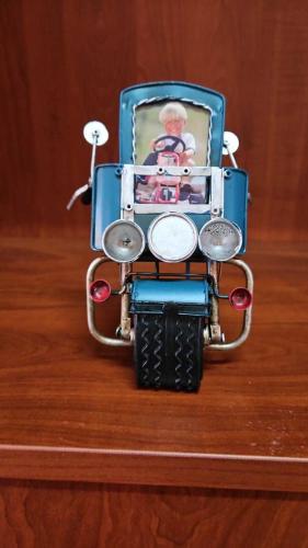 METAL EL YAPIMI  MOTOSİKLET FORMUNDA RESİM ÇERÇEVESİ