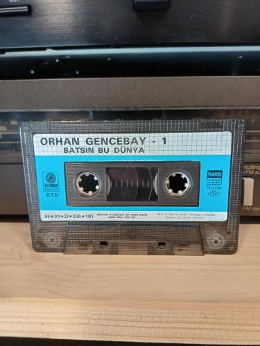ORHAN GENCEBAY BATSIN BU DÜNYA