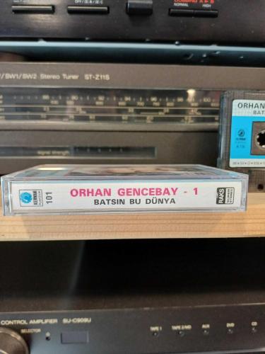ORHAN GENCEBAY BATSIN BU DÜNYA