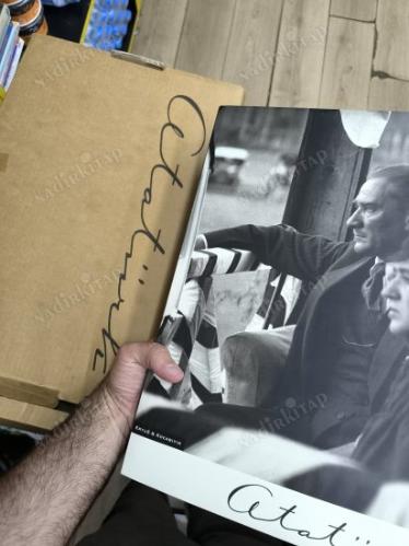 Kemal Atatürk Değişim ve Uluslaşma Süreci Ertuğ & Kocabıyık (Bez Ciltli ve Şömizli) Kutusunda