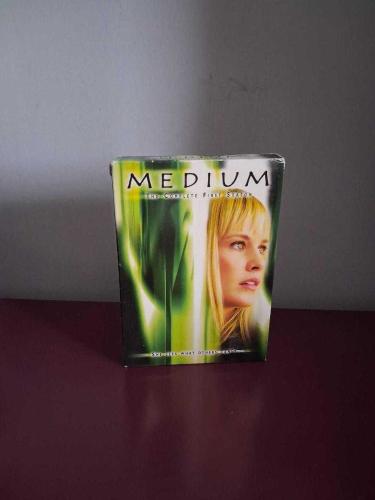 Dvd Film Medium Sezon 1 5 Dvd Orijinal - Çiziksiz Amerika Baskısı İngilizce Türkçe Yok Hergün Yeni Ürün Nadir Koleksiyon Arşiv