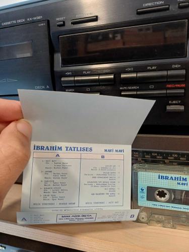İBRAHİM TATLISES MAVİ MAVİ
