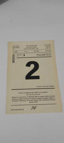 2 Kasım 2015-Orijinal Takvim Yaprağı-Doğum Günü-Söz,Nişan,Nikâh,Düğün ve Önemli Günler Hediyesi-Nesin Vakfı Takvimi-Baştar'ın 13. sayısı çıkıyor: O. Müstecaplı sahibi ve yazıişleri müdürü, Aziz Nesin müessisi ve sekreteri, bu sayıda, bir yazısında, öztürkçeci olmadığını söytüyor. 4 bin basılmış, 1800 satmış, 37 lira zarar edilmiş (1948). Almanya'dan Türkiye'ye dönüyor (1978).-Kördöğüşü-Aziz Nesin'in Kördöğüşü adlı kitabından.
