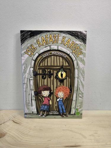 Işık Kafası Karışık