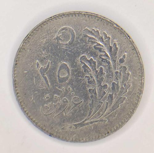 Türkiye Cumhuriyeti İlk Yılları 25 Kuruş 1928 ÇT+ Kondüsyon Naturaldir.