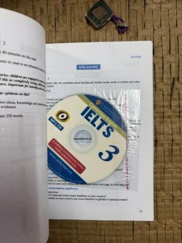 CAMBRIDGE ENGLISH IELTS - 3 - WITH ANSWERS+ CD
