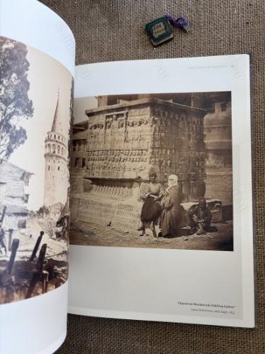 Gümüşten suretler: Ömer M. Koç koleksiyonundan erken dönem fotoğraflar. 1843 - 1860. 25 Mayıs - 10 Ekim 2017. [Sergi kataloğu]