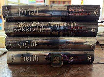 HUSH HUSH SERİSİ - FISILTI / ÇIĞLIK / SESSİZLİK / FİNAL (4 KİTAP SET CİLTLİ)