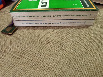 TACÜ'T-TEVARİH (Tarihlere Tacdır Bu Kitap) 1-2 tk. - 1974 yılı birinci basılış