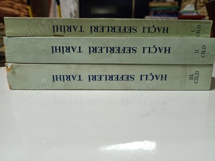 HAÇLI SEFERLERİ TARİHİ - CİLD: 1