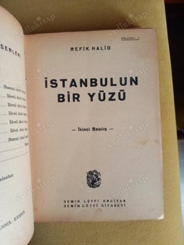 İstanbulun Bir Yüzü [ Bez Ciltli ] ( 2. Baskı )