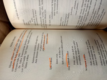 NAZIM HİKMET - YAŞAMI, RUHSAL YAPISI, DAVALARI, TARTIŞMALARI, DÜNYA GÖRÜŞÜ, ŞİİRİNİN GELİŞMELERİ