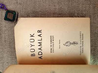 BÜYÜK ADAMLAR -TÜRK VE DÜNYA MEŞHURLARI 230 BİYOGRAFYA