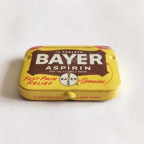 BAYER- Aspirin / Teneke İlaç Kutusu ( Eczacılık Tarihi - Mesleki Obje )
