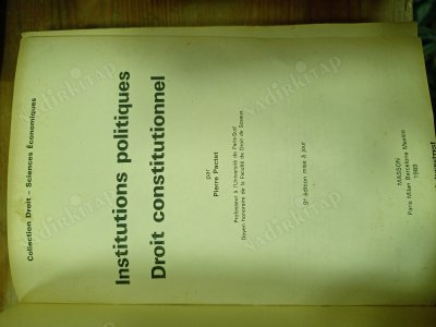 INSTITUTIONS POLITIQUES DROIT CONSTITUTIONNEL