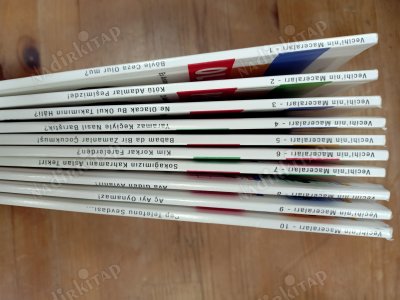 VECİHİ'NİN MACERALARI - (10 Kitap ) 9 + yaş için / detaylar açıklamada / dilbilgisi testler , okuduğunu anlama testleri yok