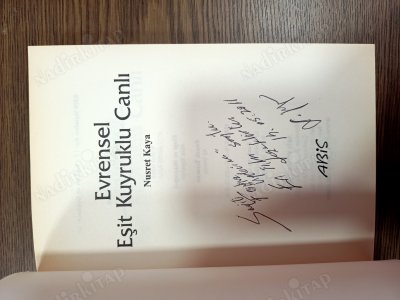 Evrensel Eşit Kuyruklu Canlı - İmzalı