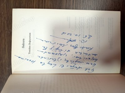 SAKURA - YENİDEN DOĞUYORUM - İTHAFLI / İMZALI