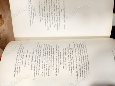 Written in My Own Heart's Blood: Outlander Novel 8