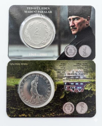 2,5 Türk Lirası 1969 - 1980 Dönemi Madeni İki,buçuk Türk Lirası Özel  Tanıtım Kartları Kapaması  içinde  Çil Kondisyon