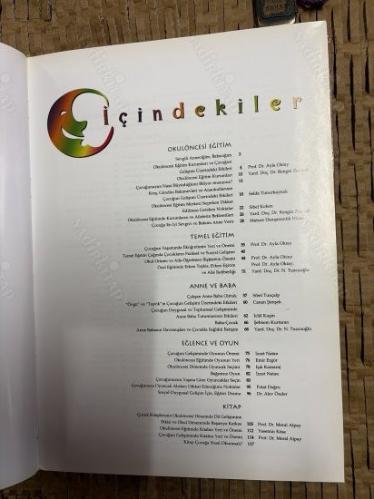 Anne Baba ve Çocuk Rehberi (Ciltli)