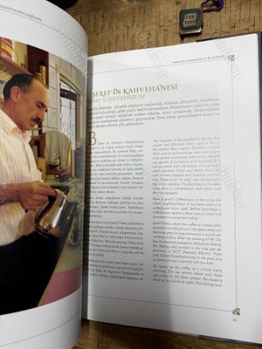 İstanbul'un Kahvehanelerinden / From The Coffeehouse In İstanbul - CİLTLİ