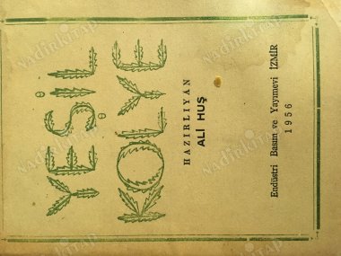 YEŞİL KOLYE-İmzalı