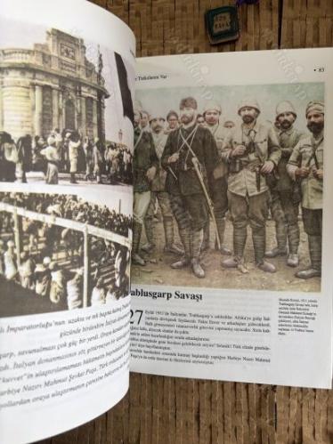 ATATÜRK ATATÜRK'Ü ANLATIYOR