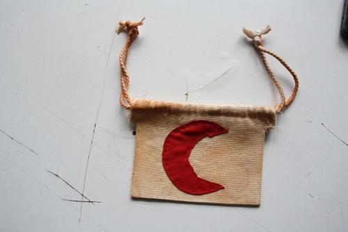 LOT.9 » Vintage El İşçiliği Kırmızı Hilal Detaylı Kanvas Kese